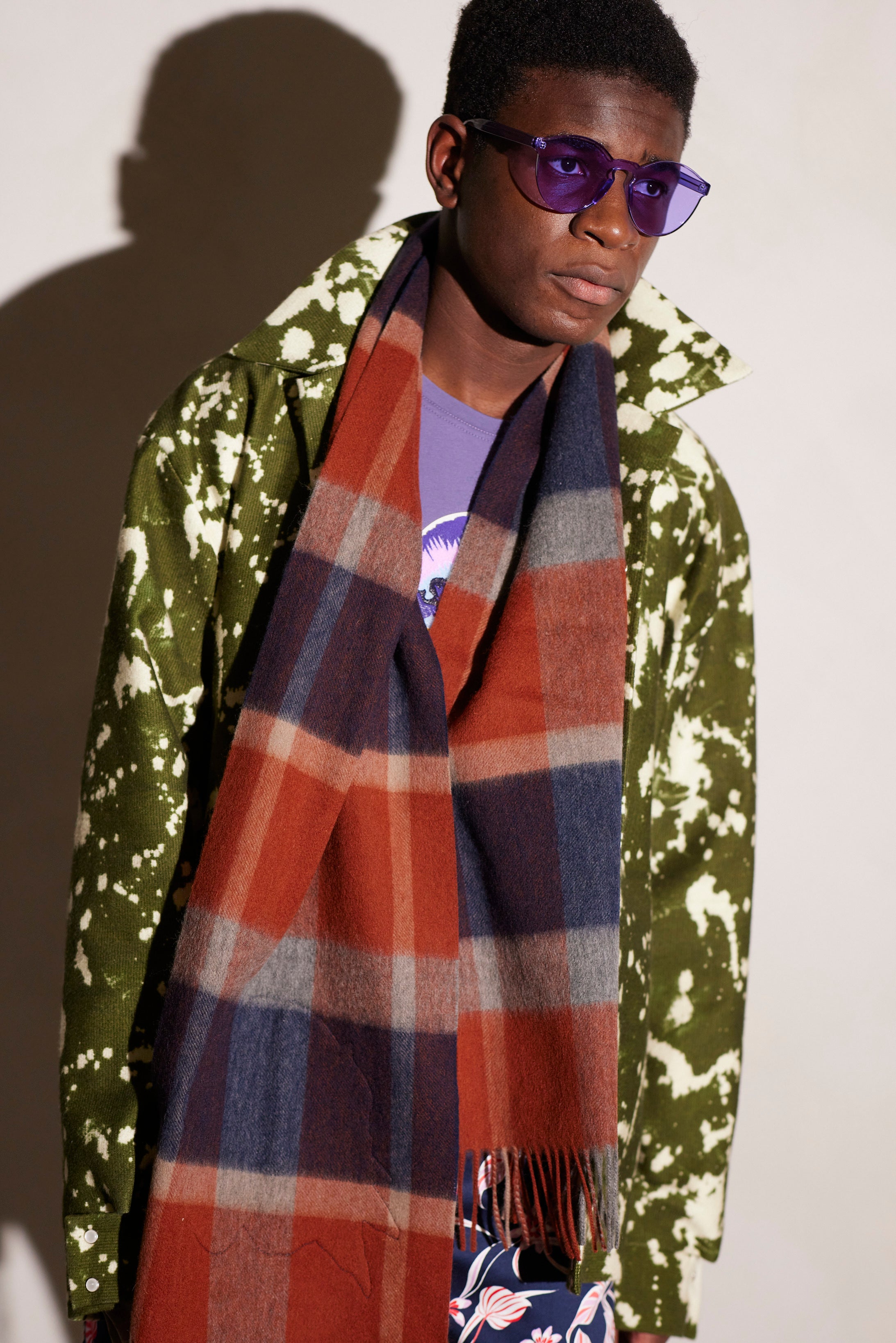 WORLD 23 Lambswool COUTURE Scarf - Navy Brick Check w/Butterfly