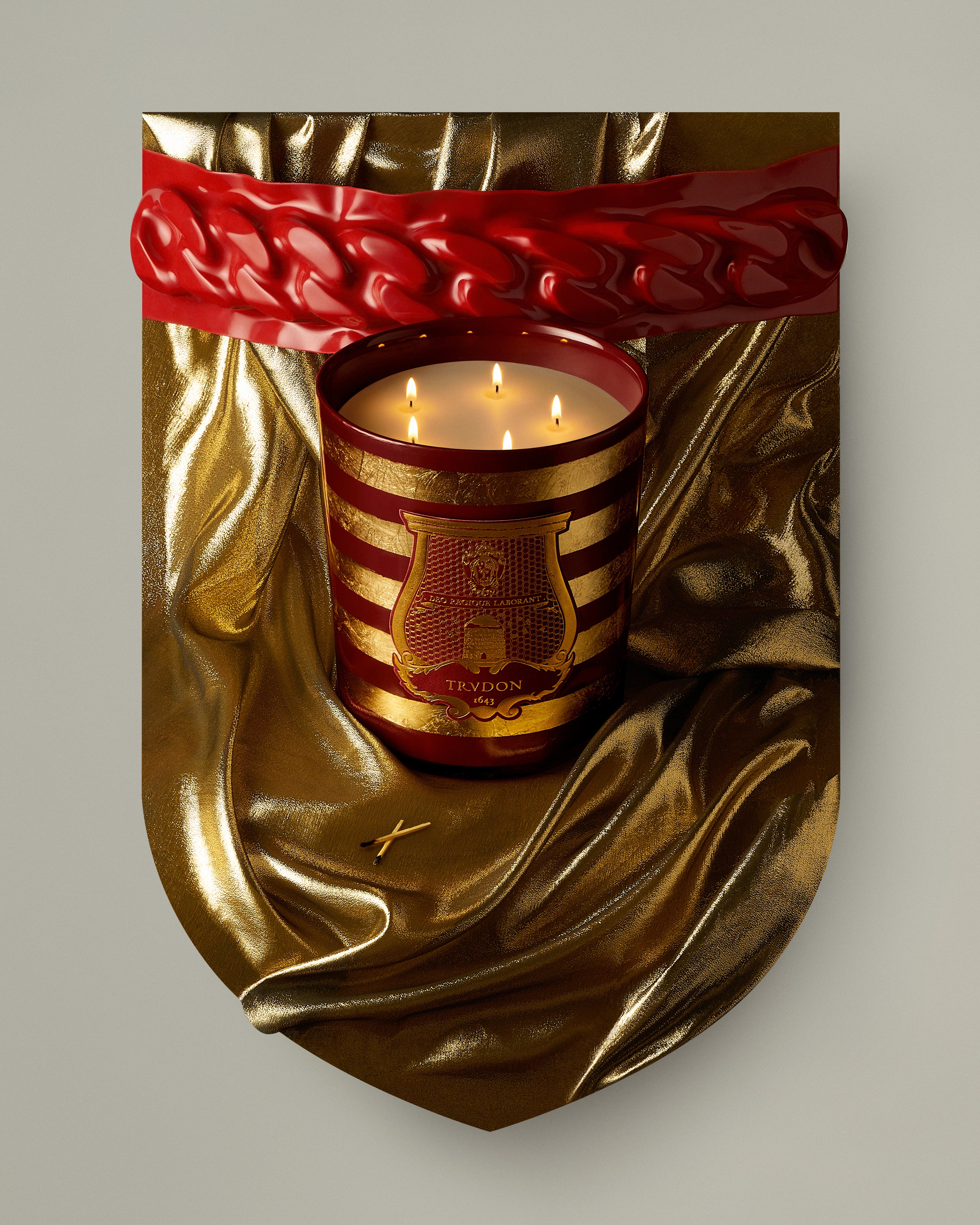 CIRE TRUDON CANDLE 3kg Balmain Limited Edition 2022 - Red & Gold - Grande Bougie