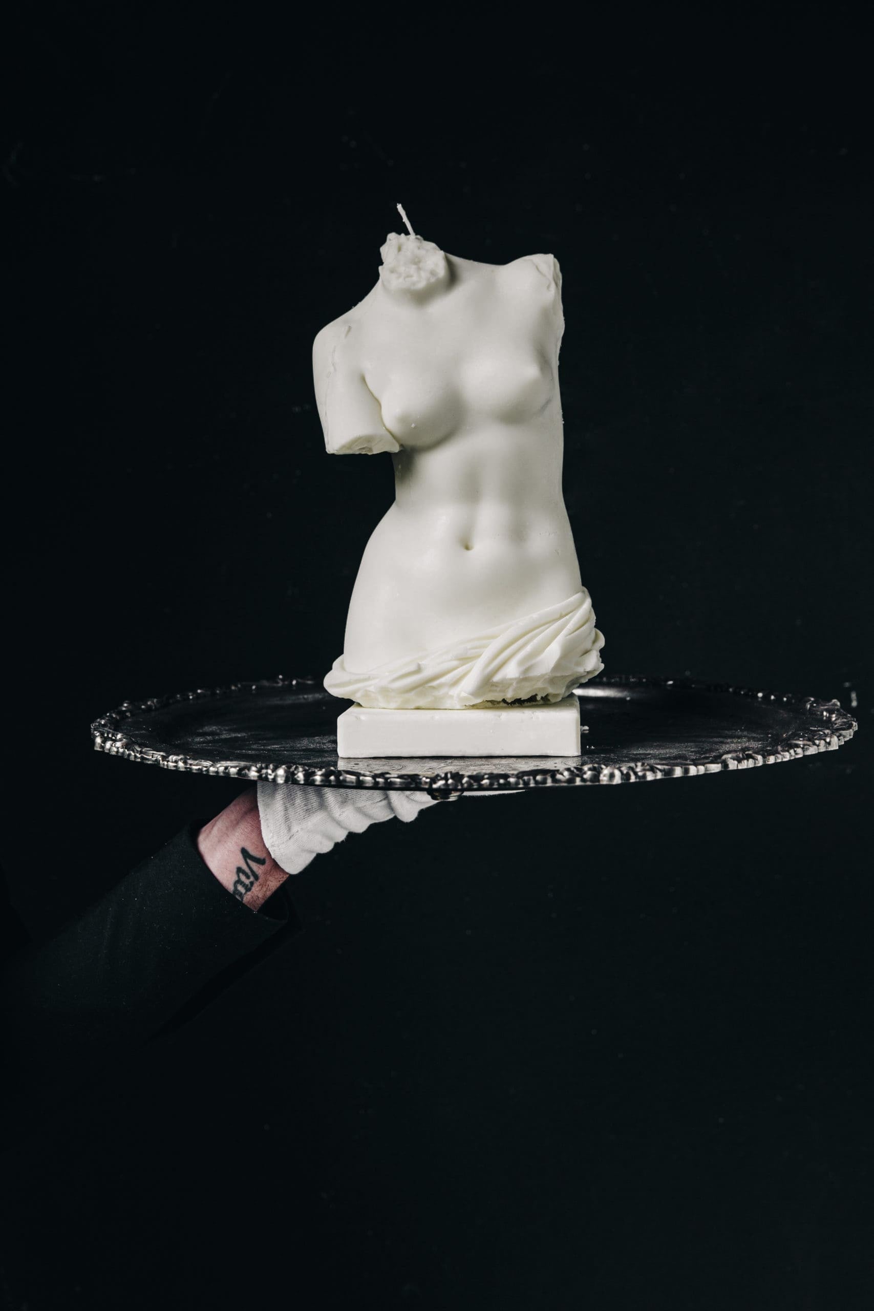 The Busted Gentleman - Venus Sculpture Candle