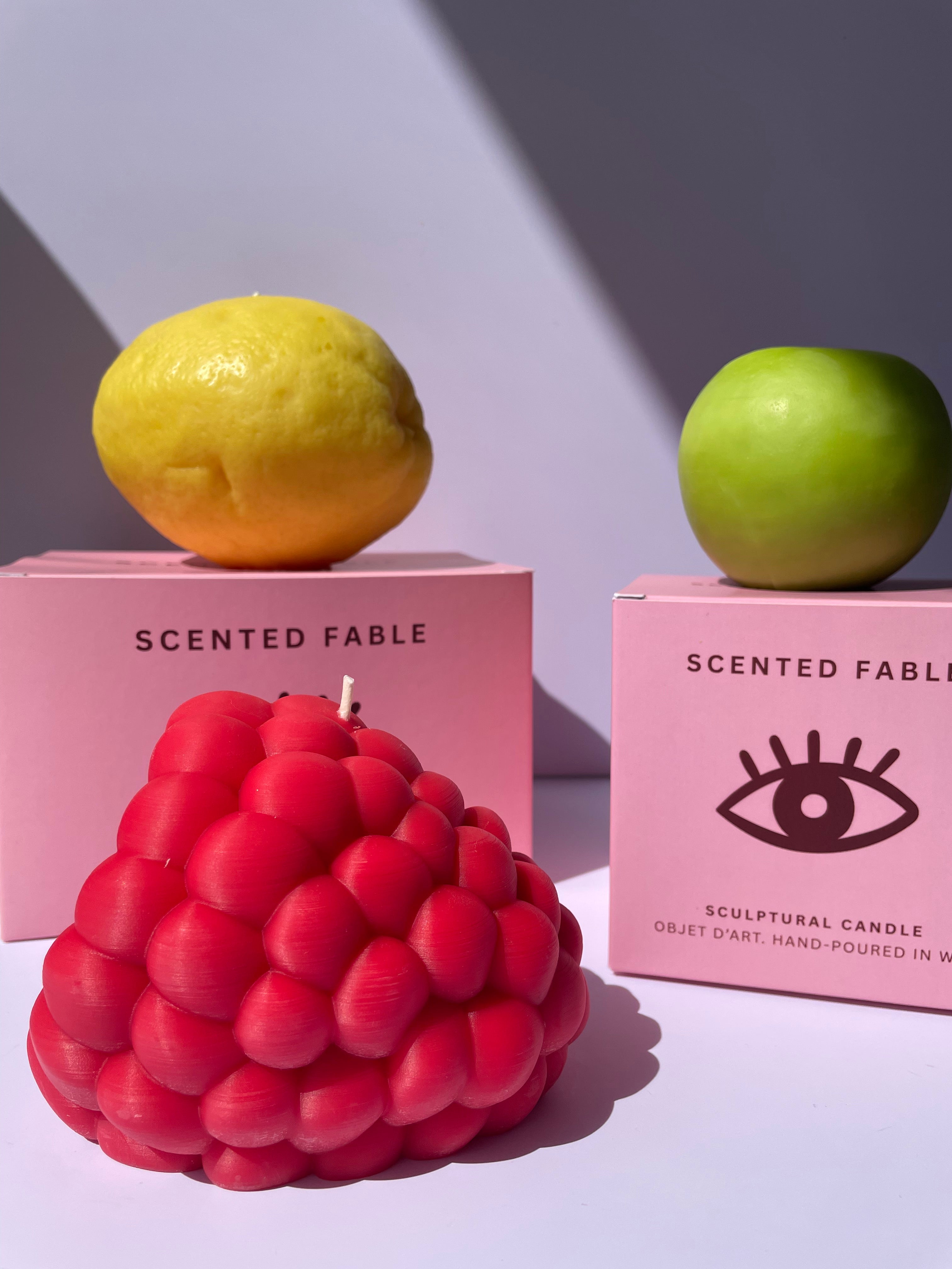 Scented Fable: The Apple Candle