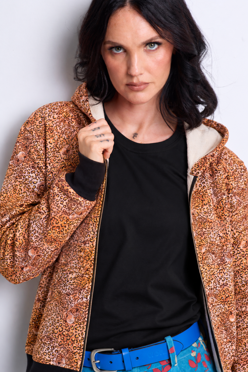 WORLD 5561 Hidden Hoodie Liberty's Leopard (UNISEX)