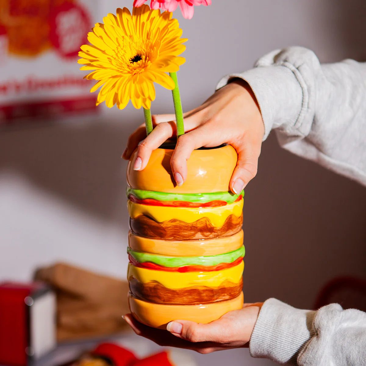 Doiy: Fast Food Vase Burger