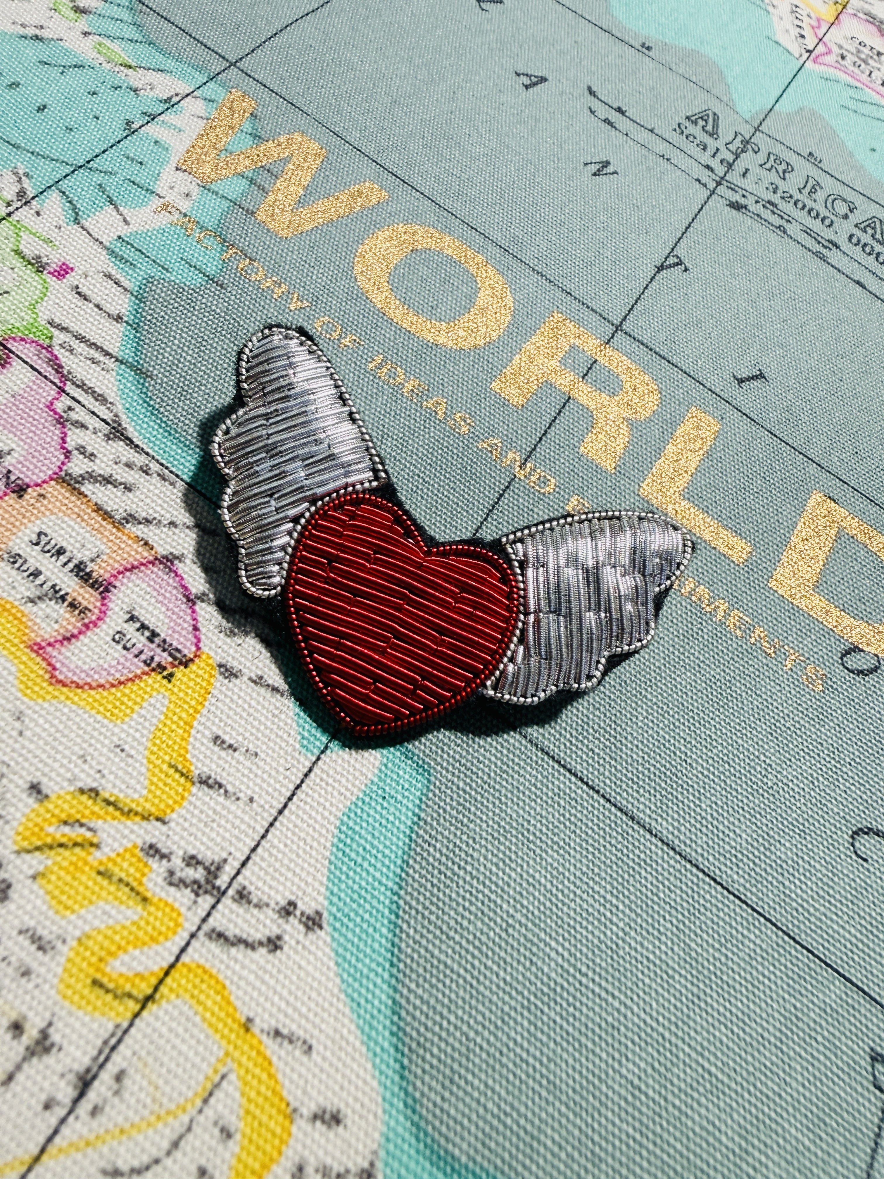 WORLD Bullion Brooch - Catch My Flying Heart