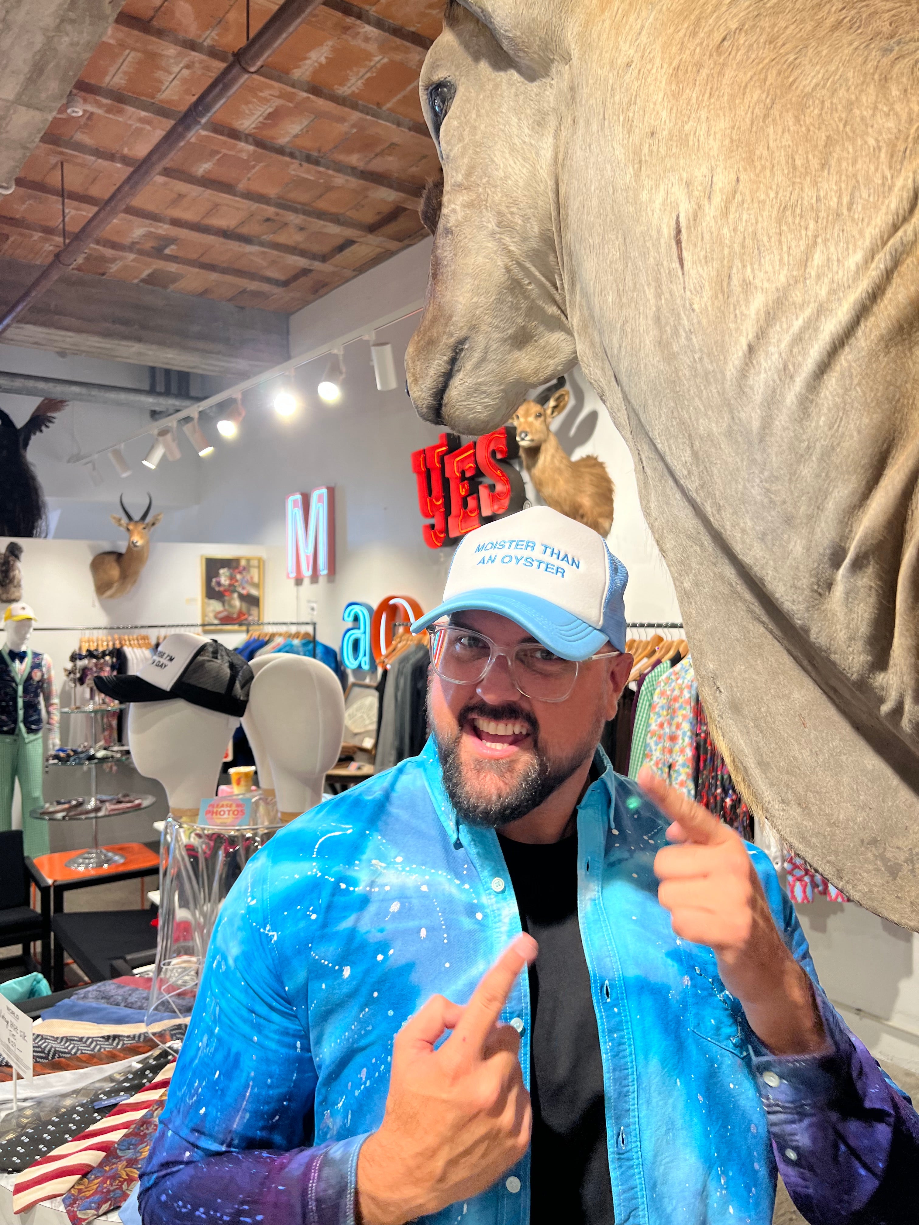 WORLD Loves LUKE BIRD - Naughty Trucker Cap