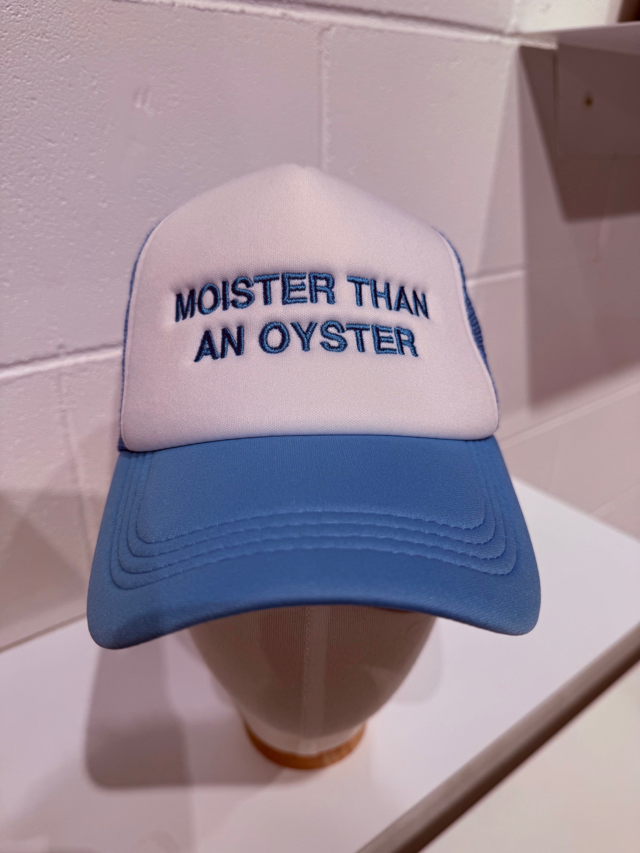 WORLD Loves LUKE BIRD - Naughty Trucker Cap