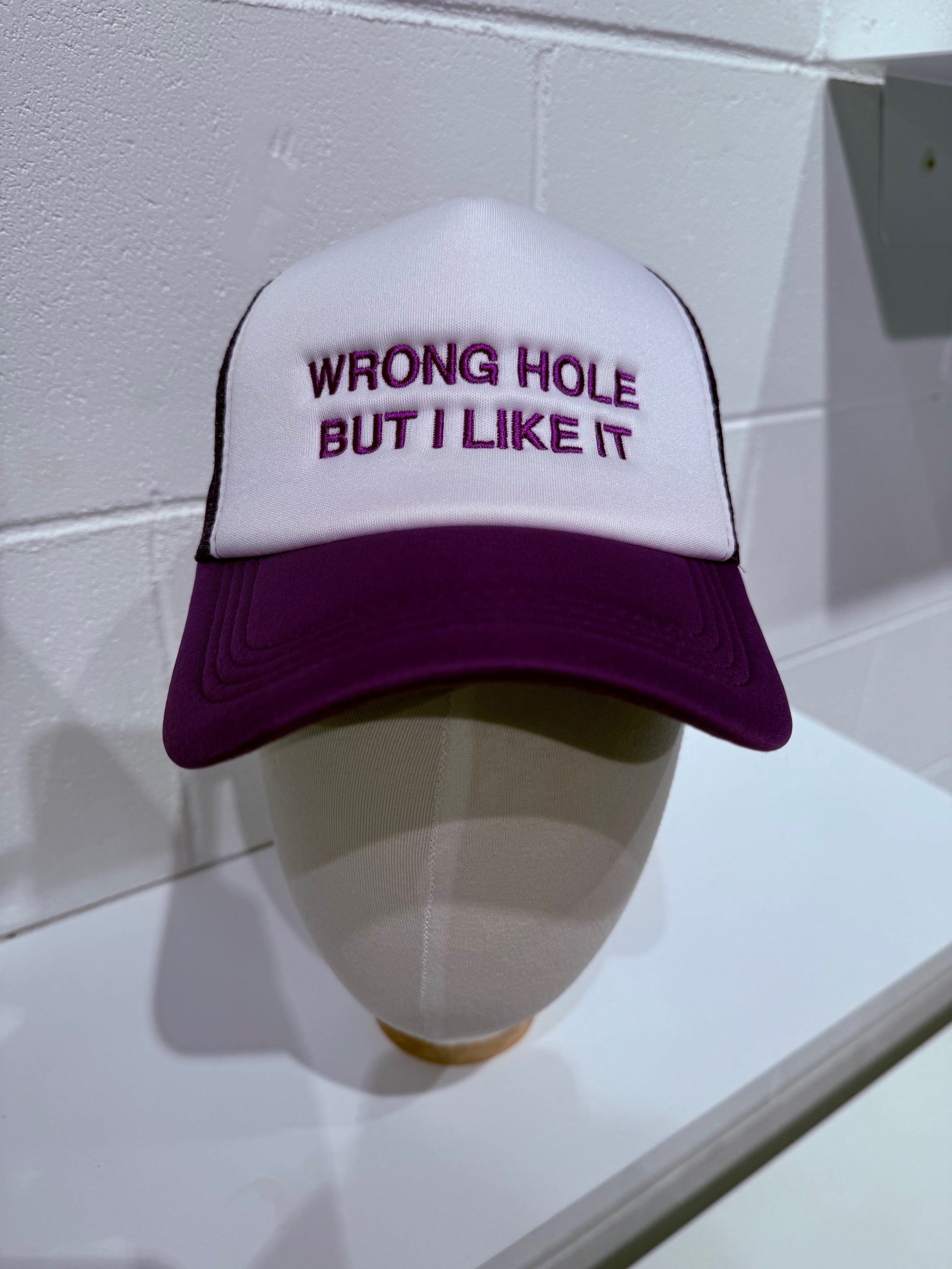 WORLD Loves LUKE BIRD - Naughty Trucker Cap