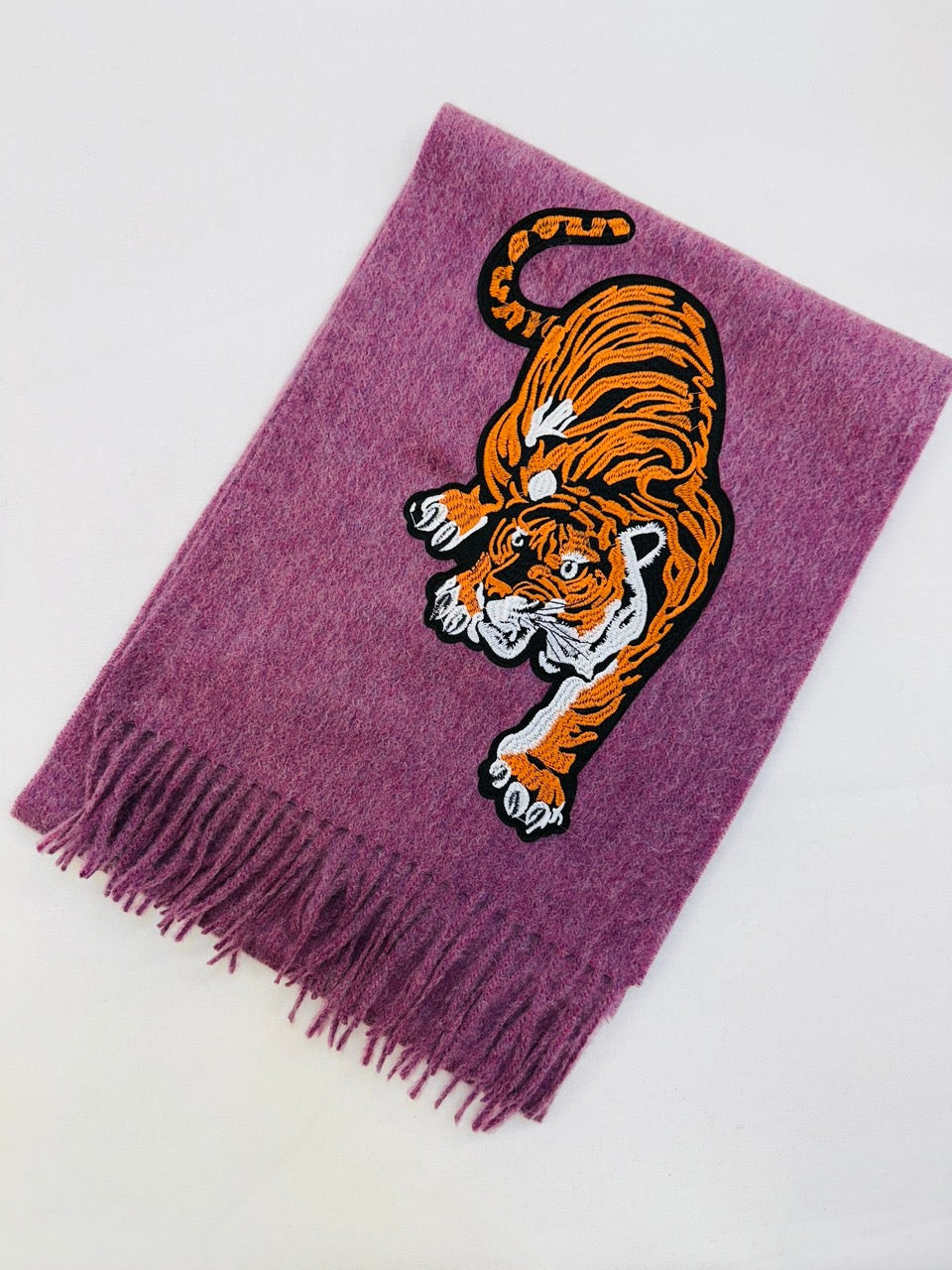 WORLD 26 Cashmere COUTURE Scarf - Lilac - Dry Clean Only