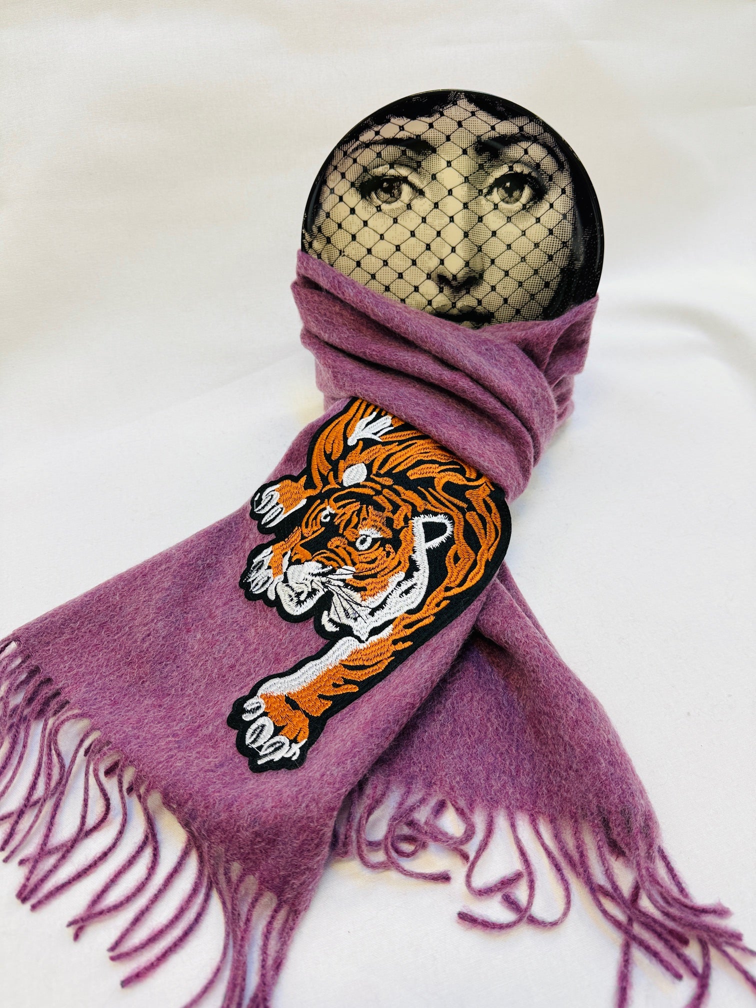 WORLD 26 Cashmere COUTURE Scarf - Lilac - Dry Clean Only