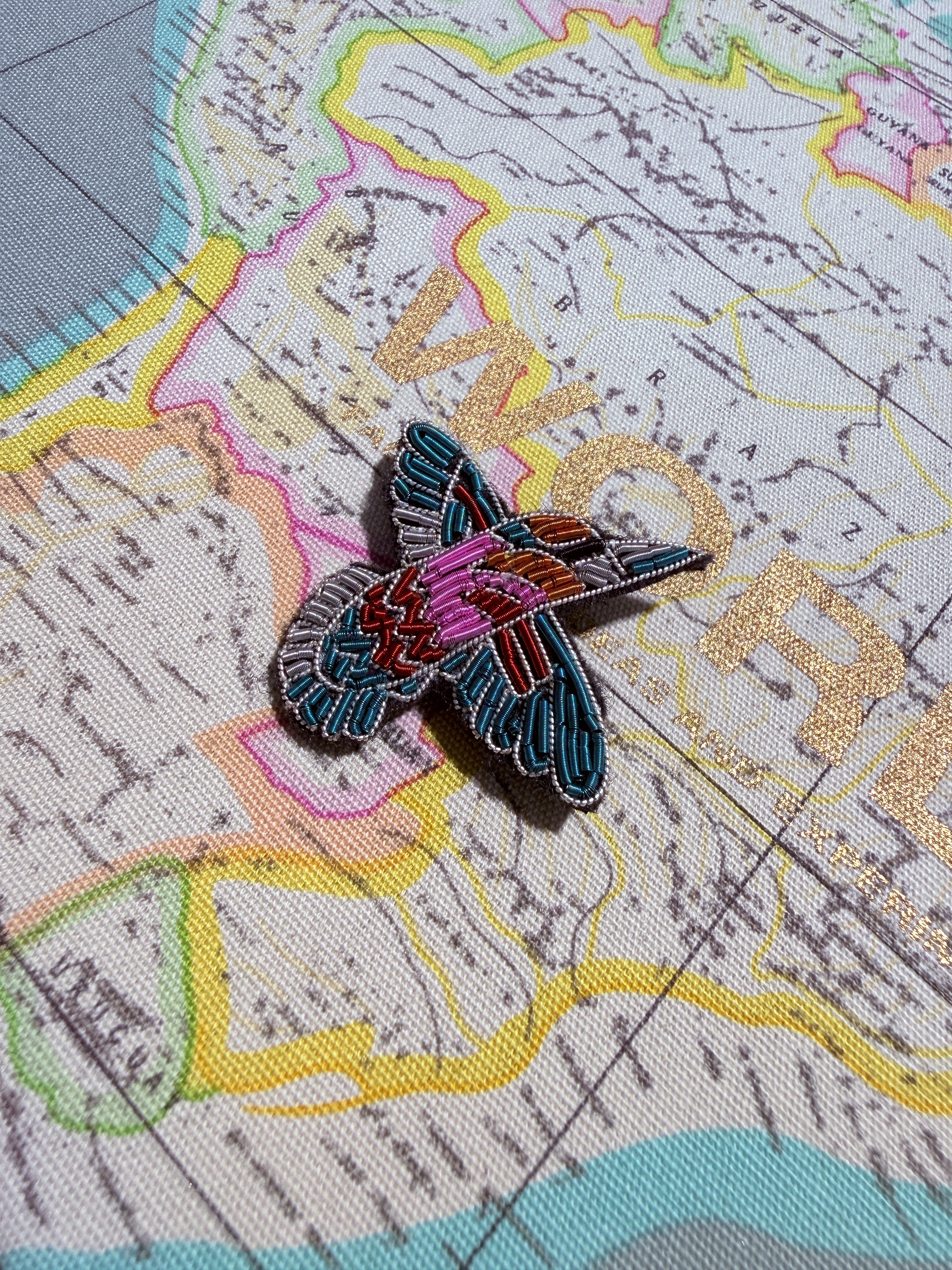 WORLD Bullion Brooch - Bird of the WORLD