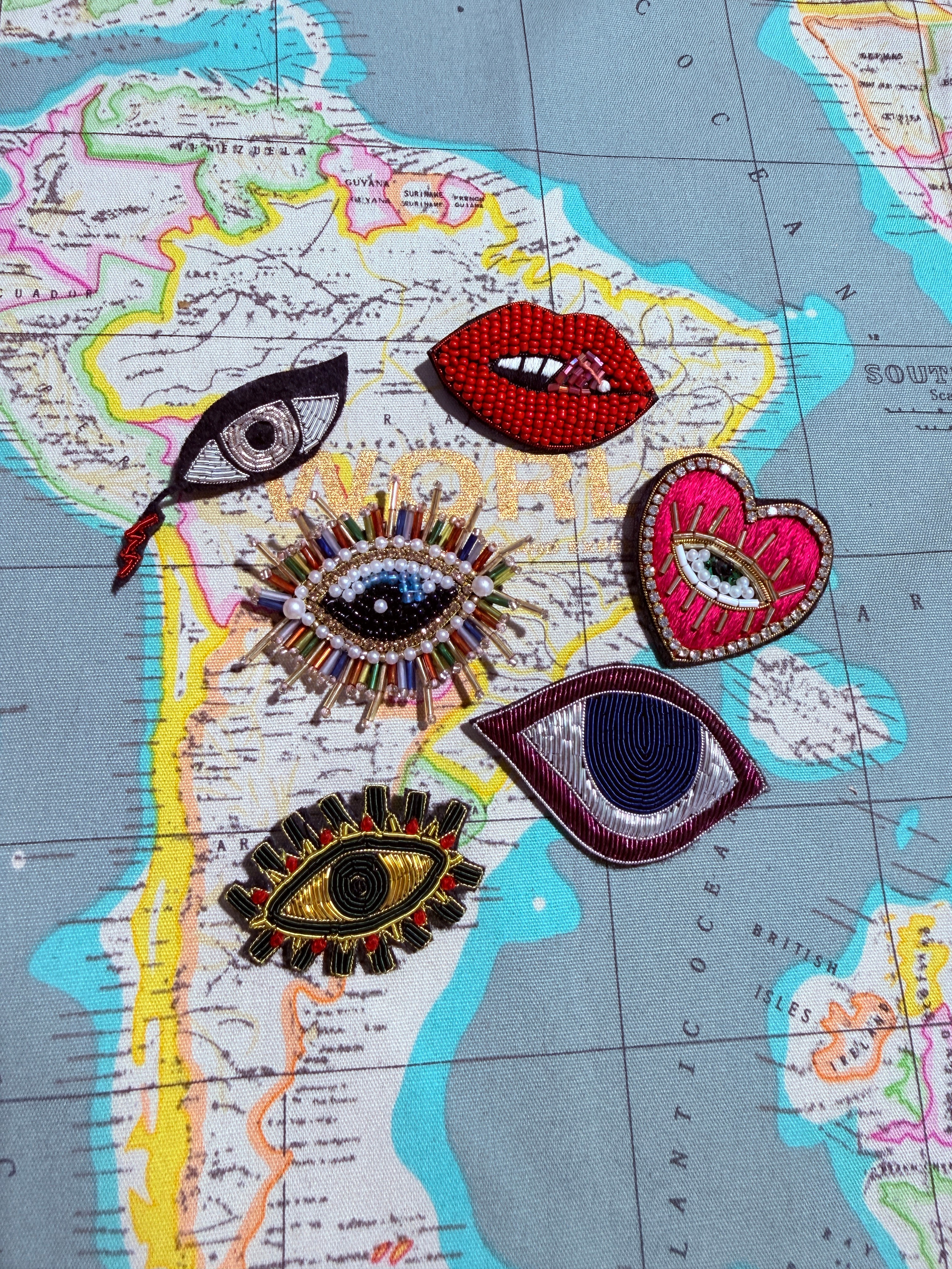 WORLD Bullion Brooch - You are the Eye of my Heart
