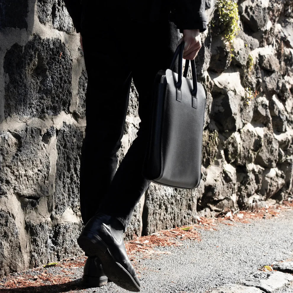 Parisian Crafted - Leather Business Tote Black