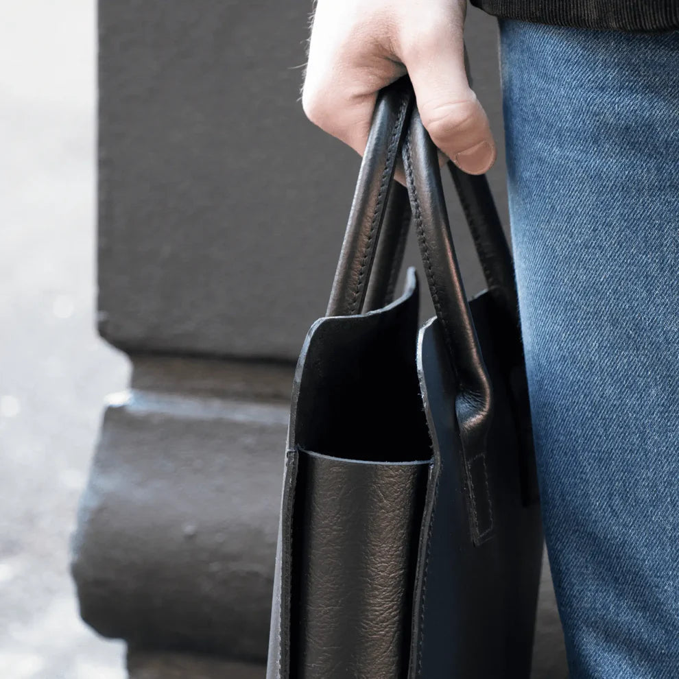 Parisian Crafted - Leather Business Tote Black