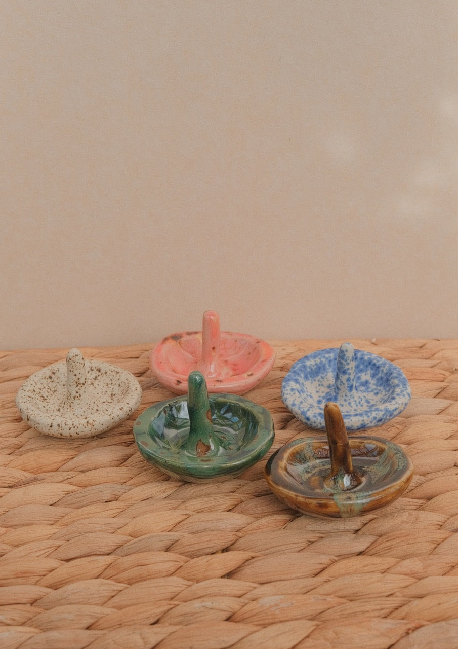 Kynd Ceramics - Ring Dish with Stem
