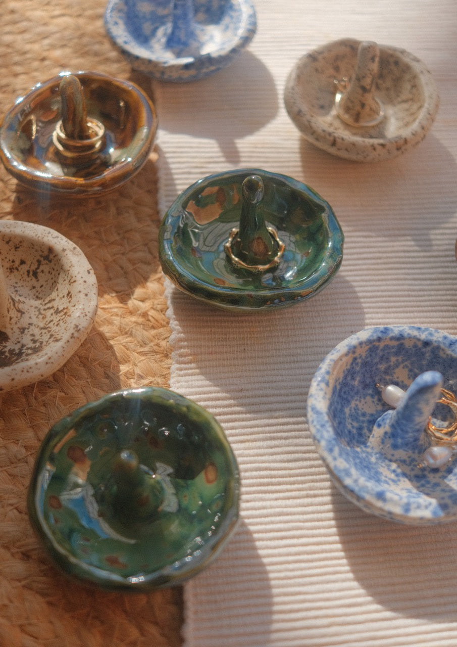 Kynd Ceramics - Ring Dish with Stem