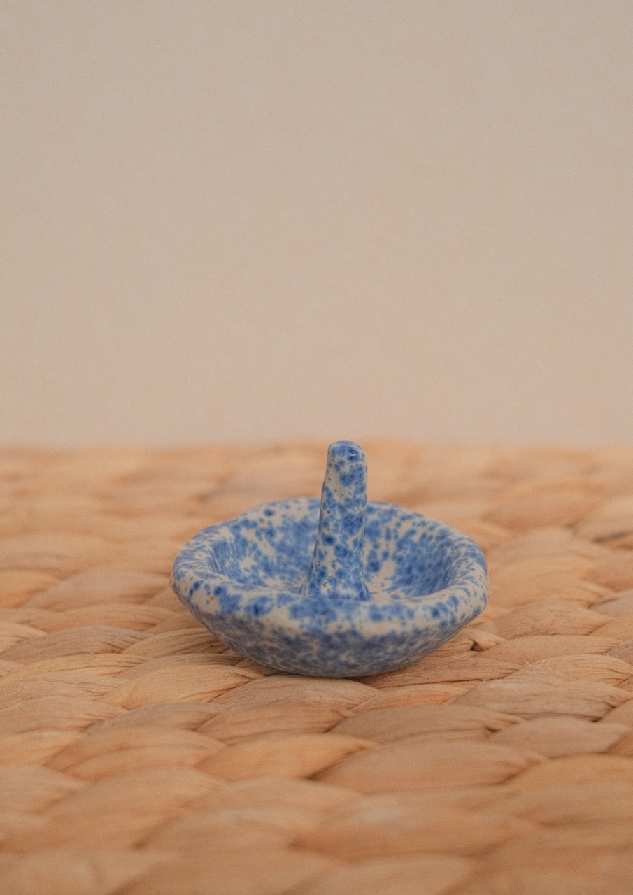 Kynd Ceramics - Ring Dish with Stem