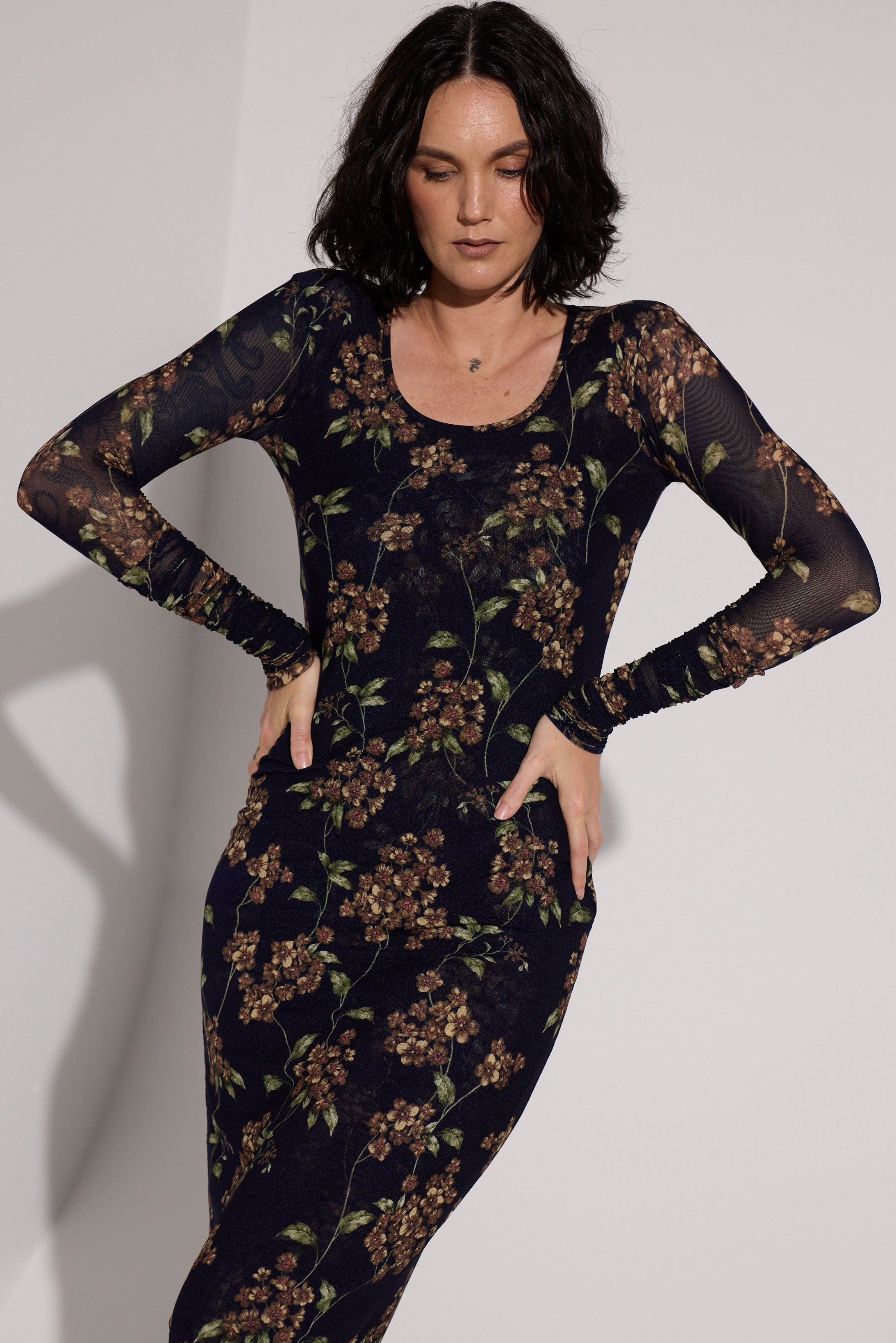 WORLD 5637 Sashimi Dress 2026 Navy Floral - ONE SIZE