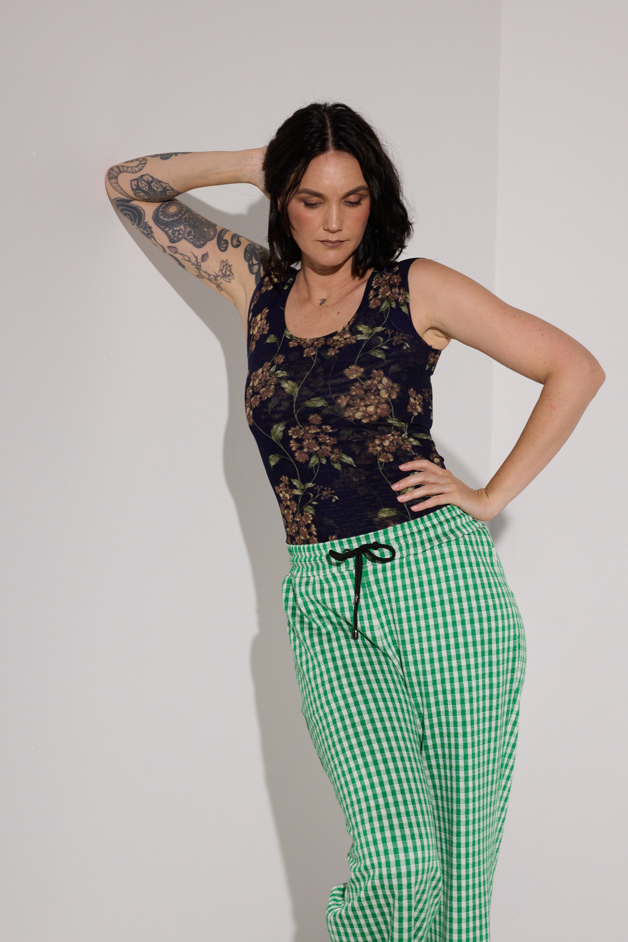 WORLD 5636 Sushi Top 2026 Navy Floral - ONE SIZE