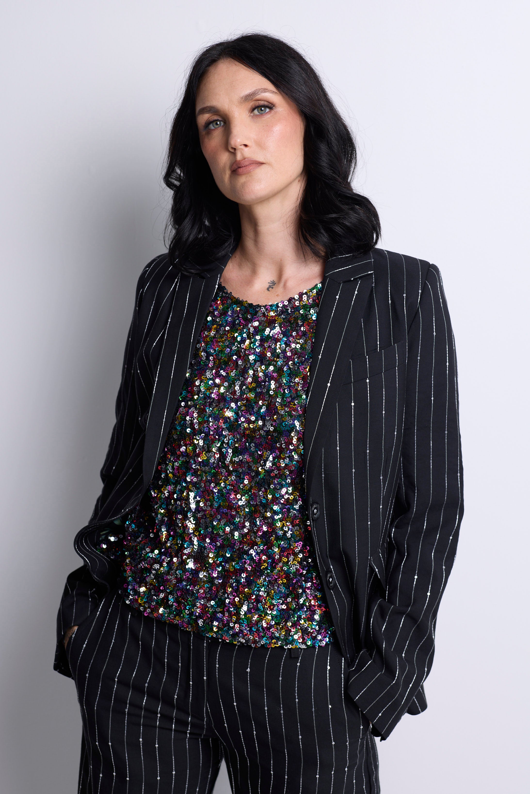 WORLD 4829 Romance Top Rainbow Sequin