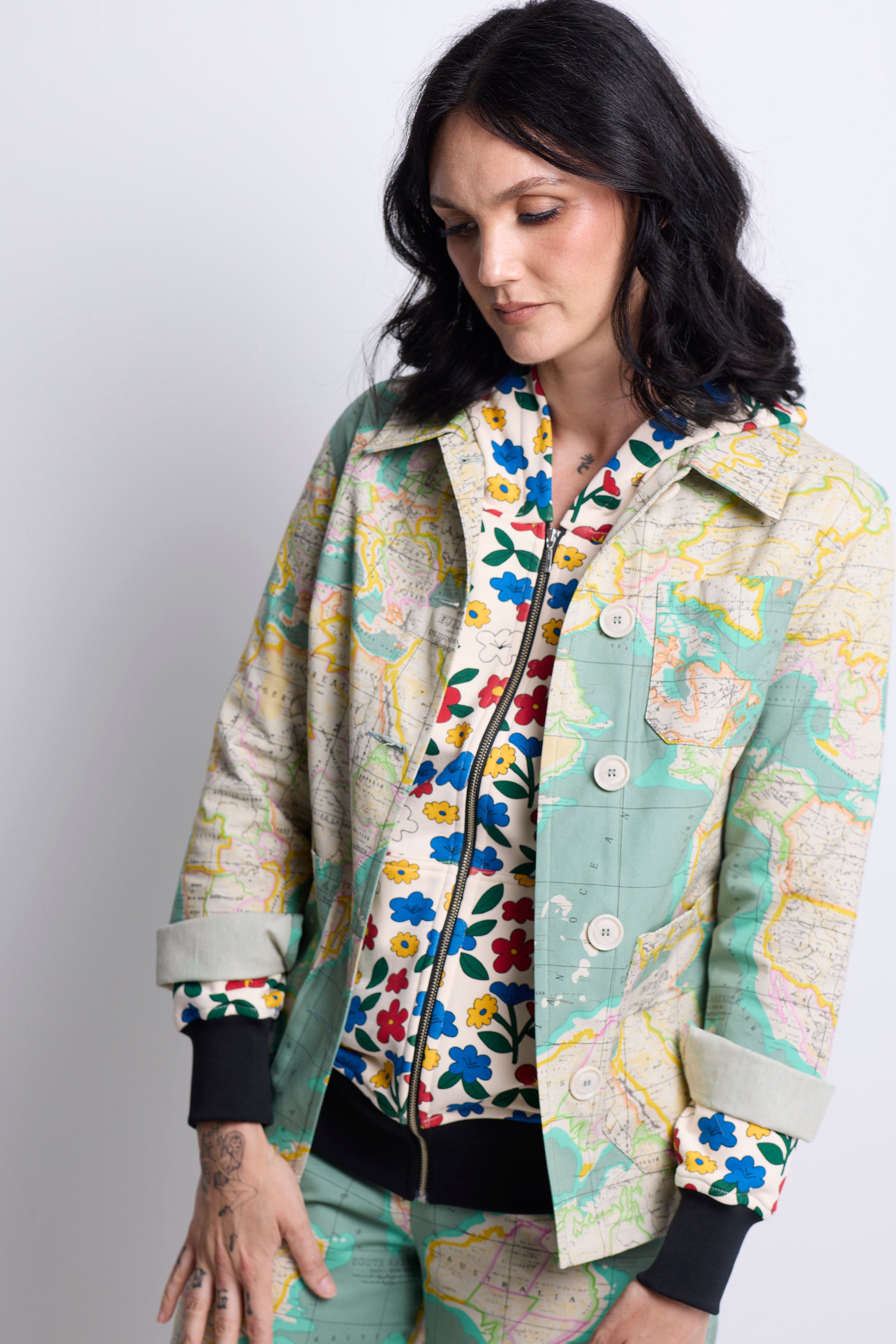 WORLD 5568 Franny Jacket World Map