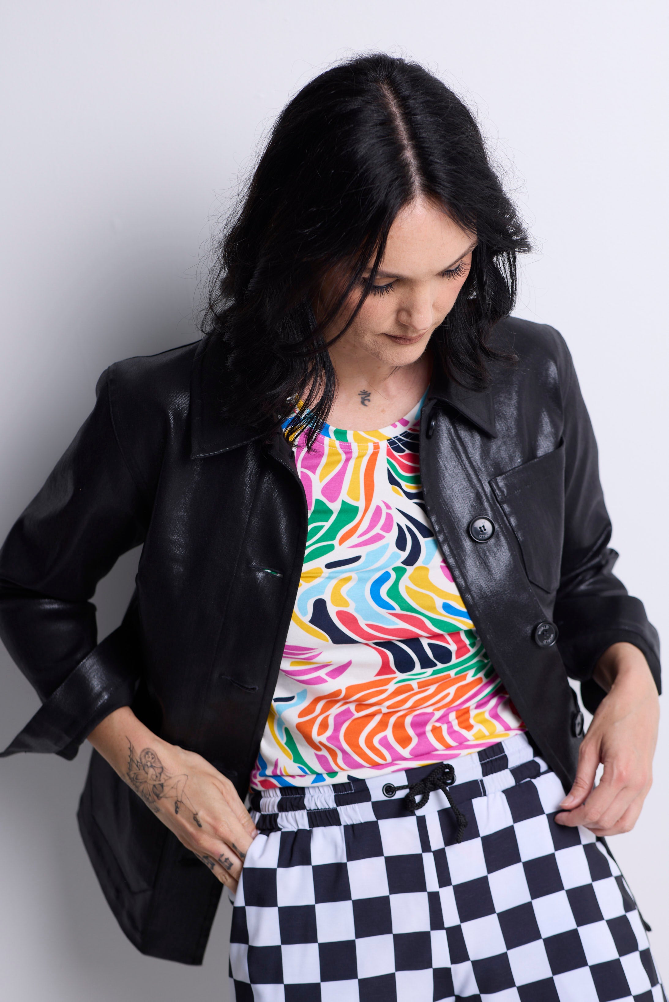 WORLD 5065 Flow T-Shirt Multi w/ Embroidered Balloon Dog (UNISEX)