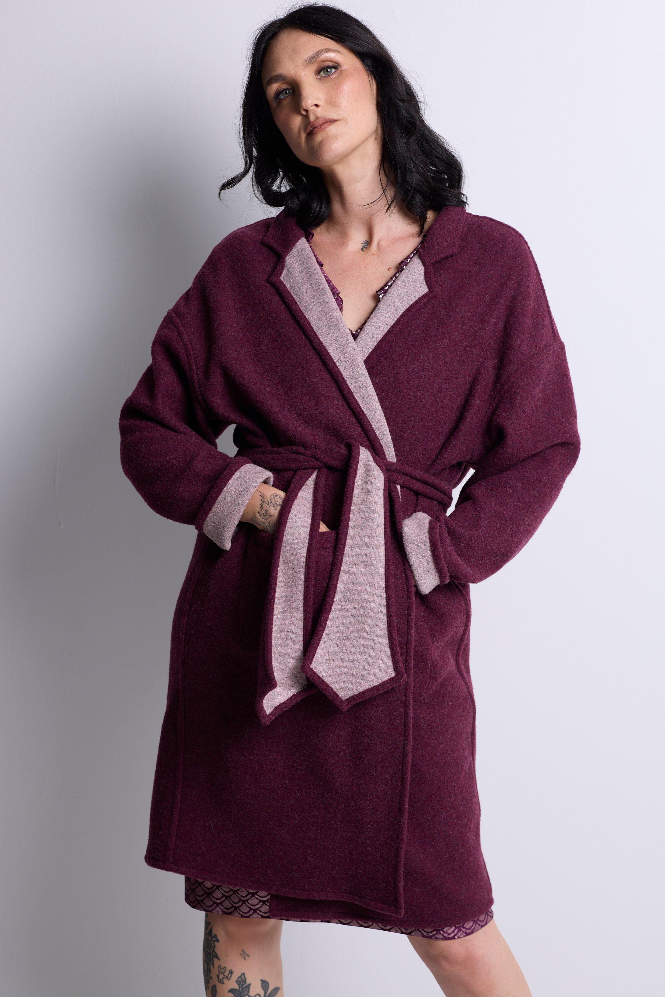 WORLD 4544 Flow Coat Red