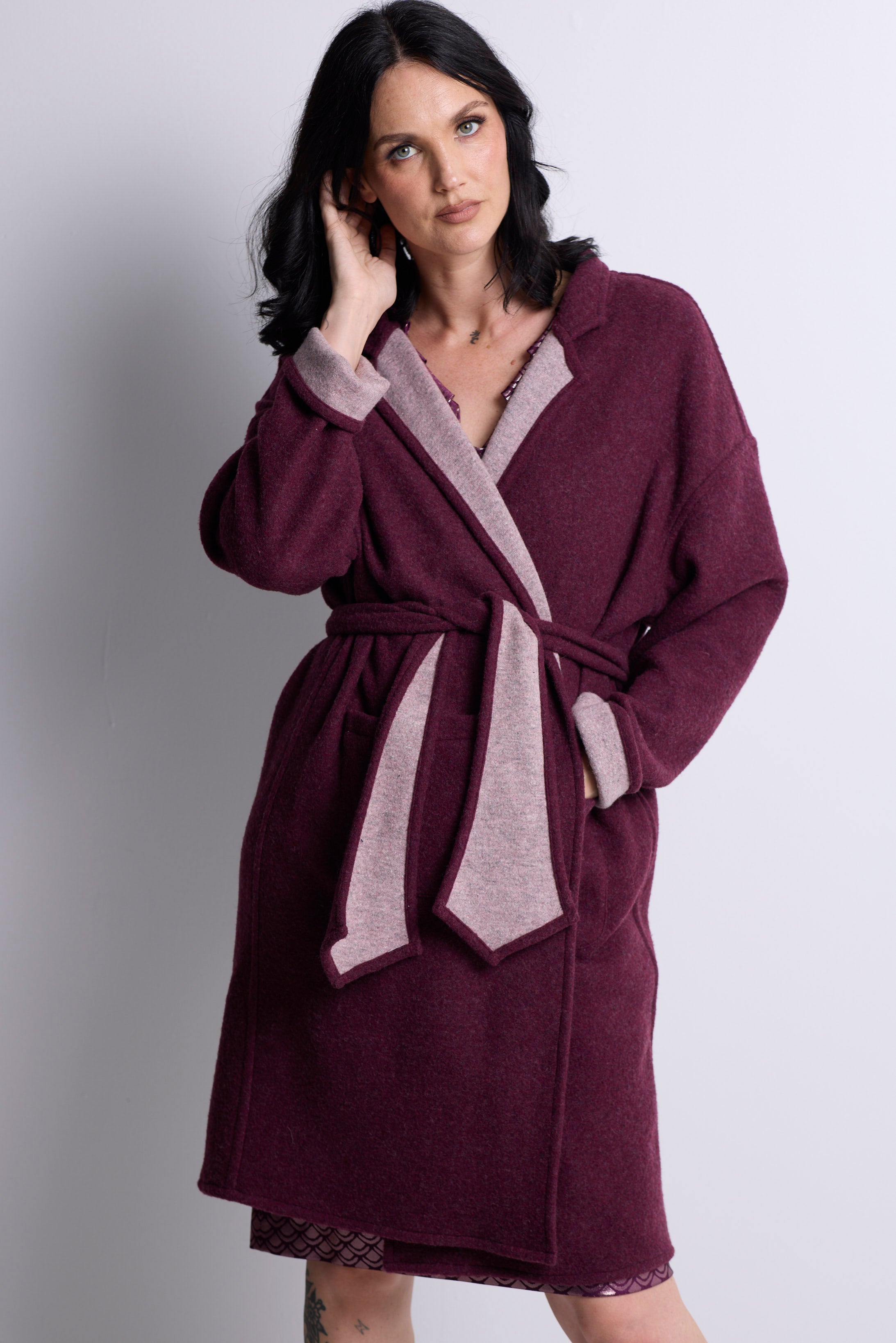 WORLD 4544 Flow Coat Red