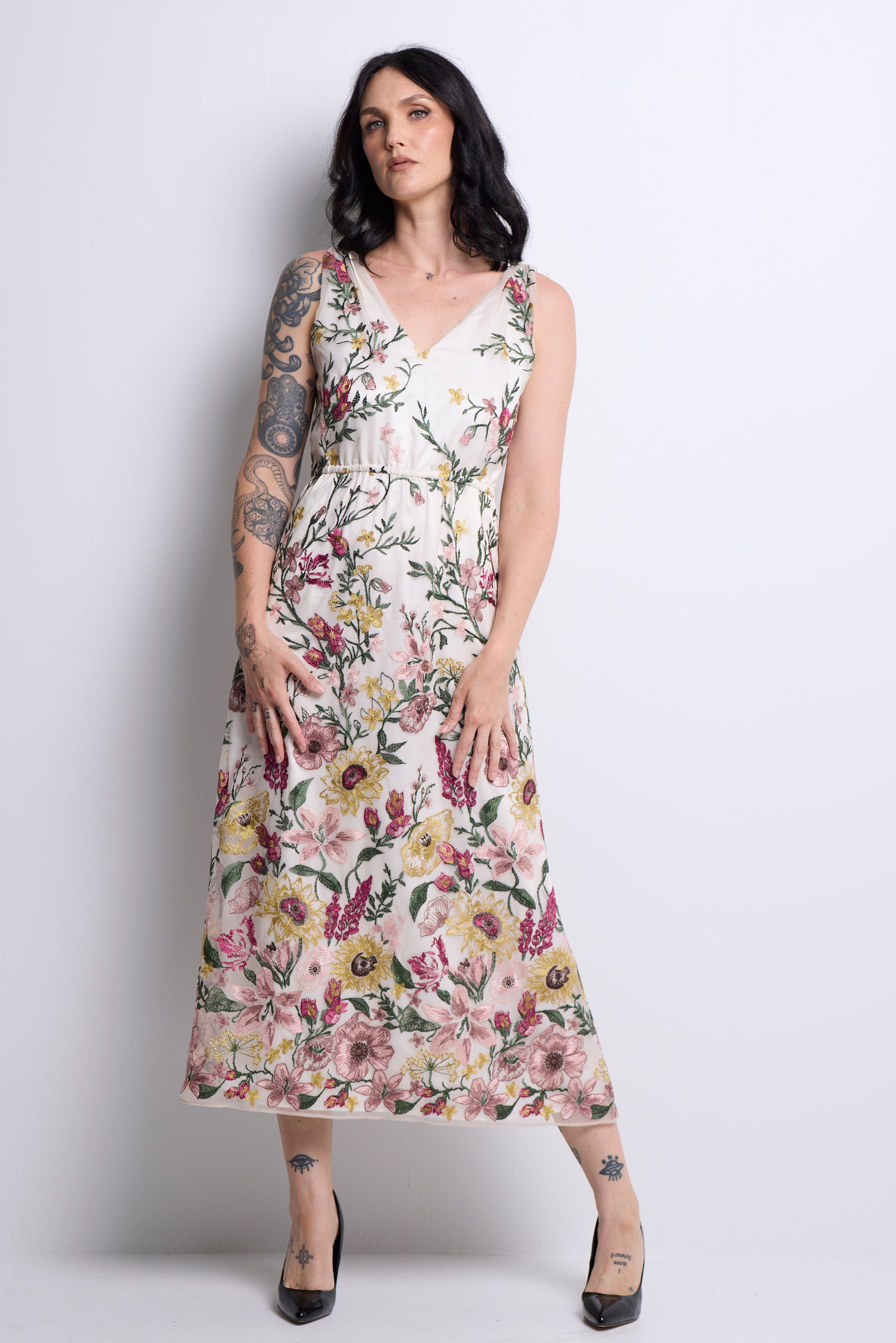 WORLD 5630 Invisible Garden Dress Cream