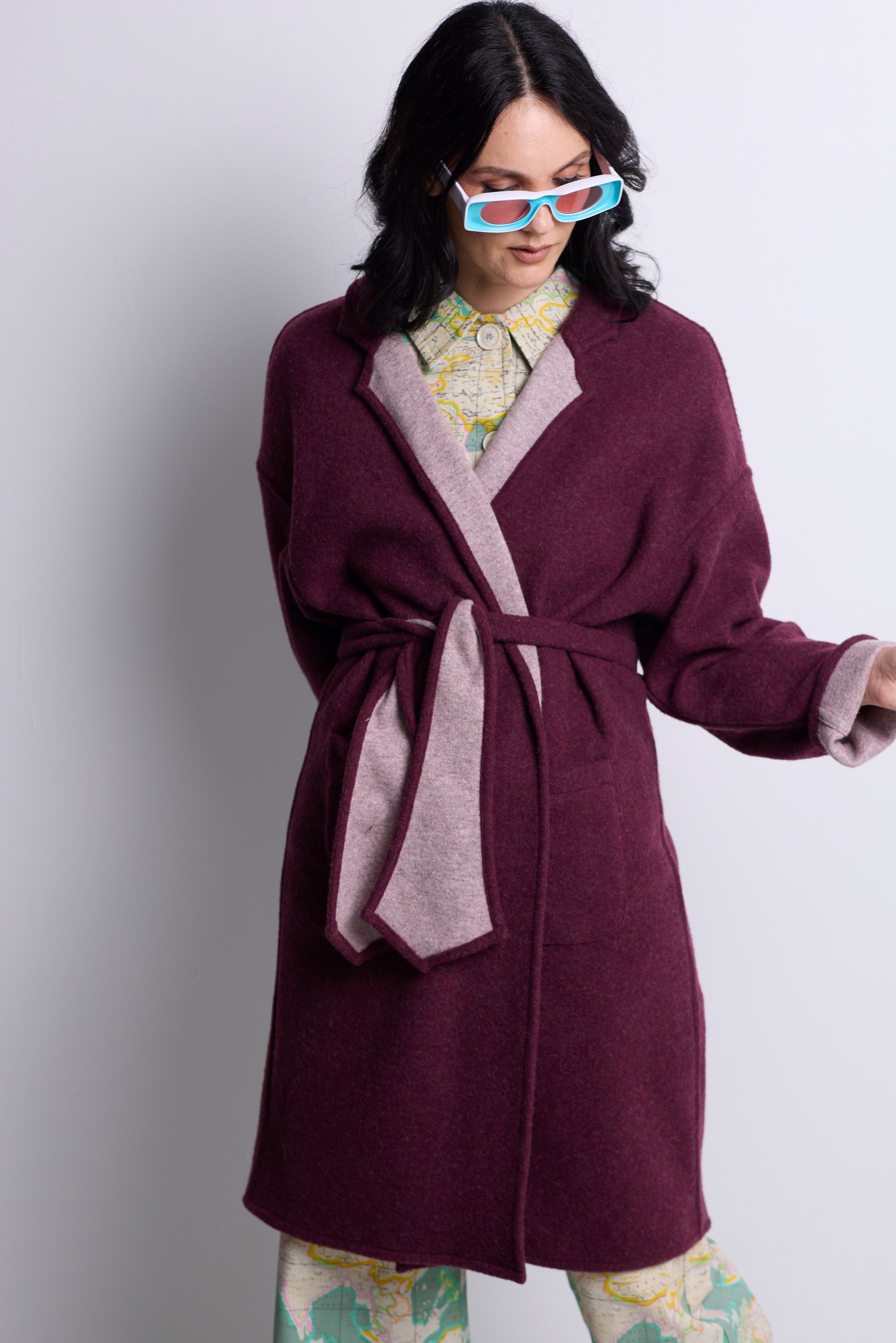 WORLD 4544 Flow Coat Red