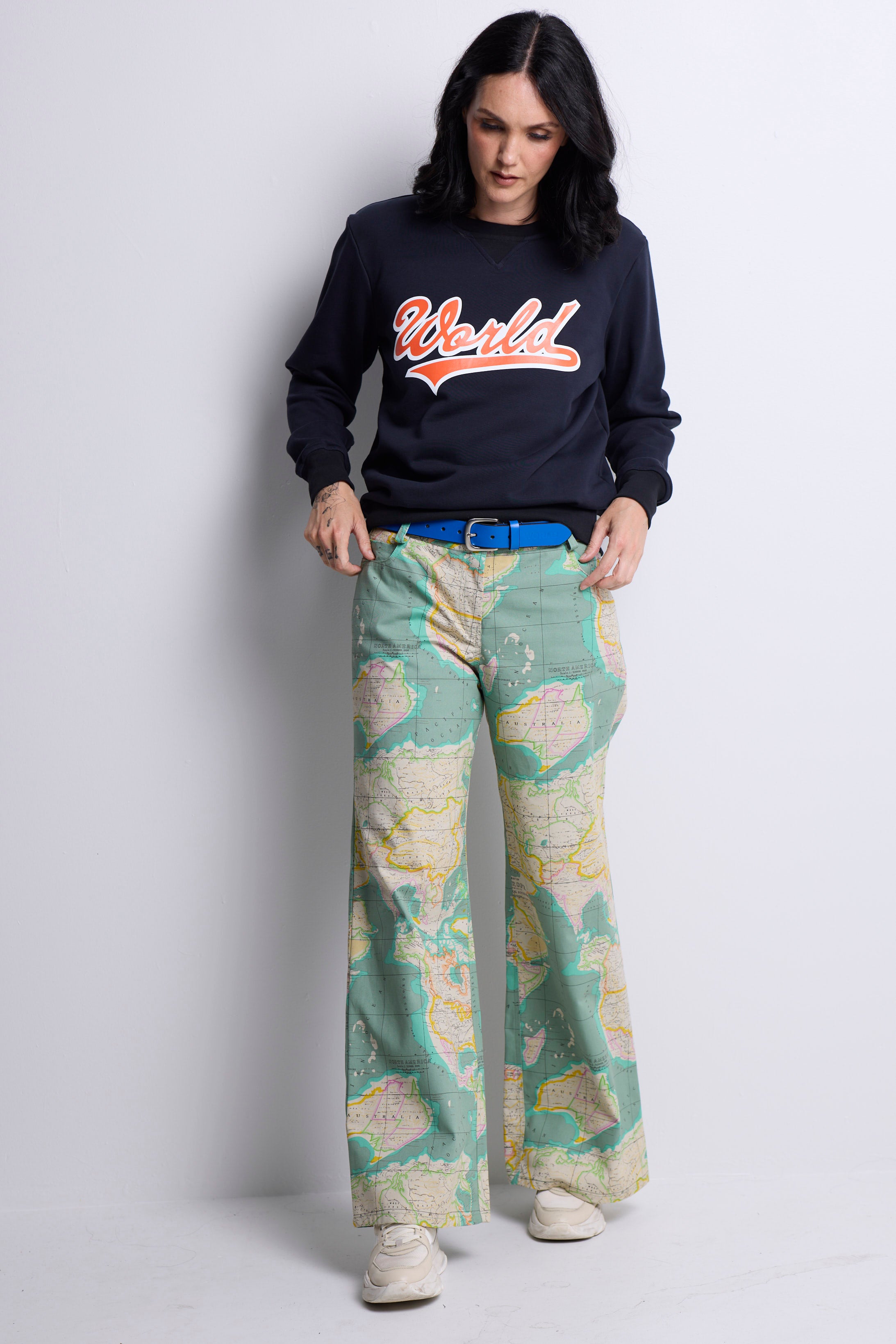 WORLD 5023B Folklore Jumper Midnight Flash (UNISEX)