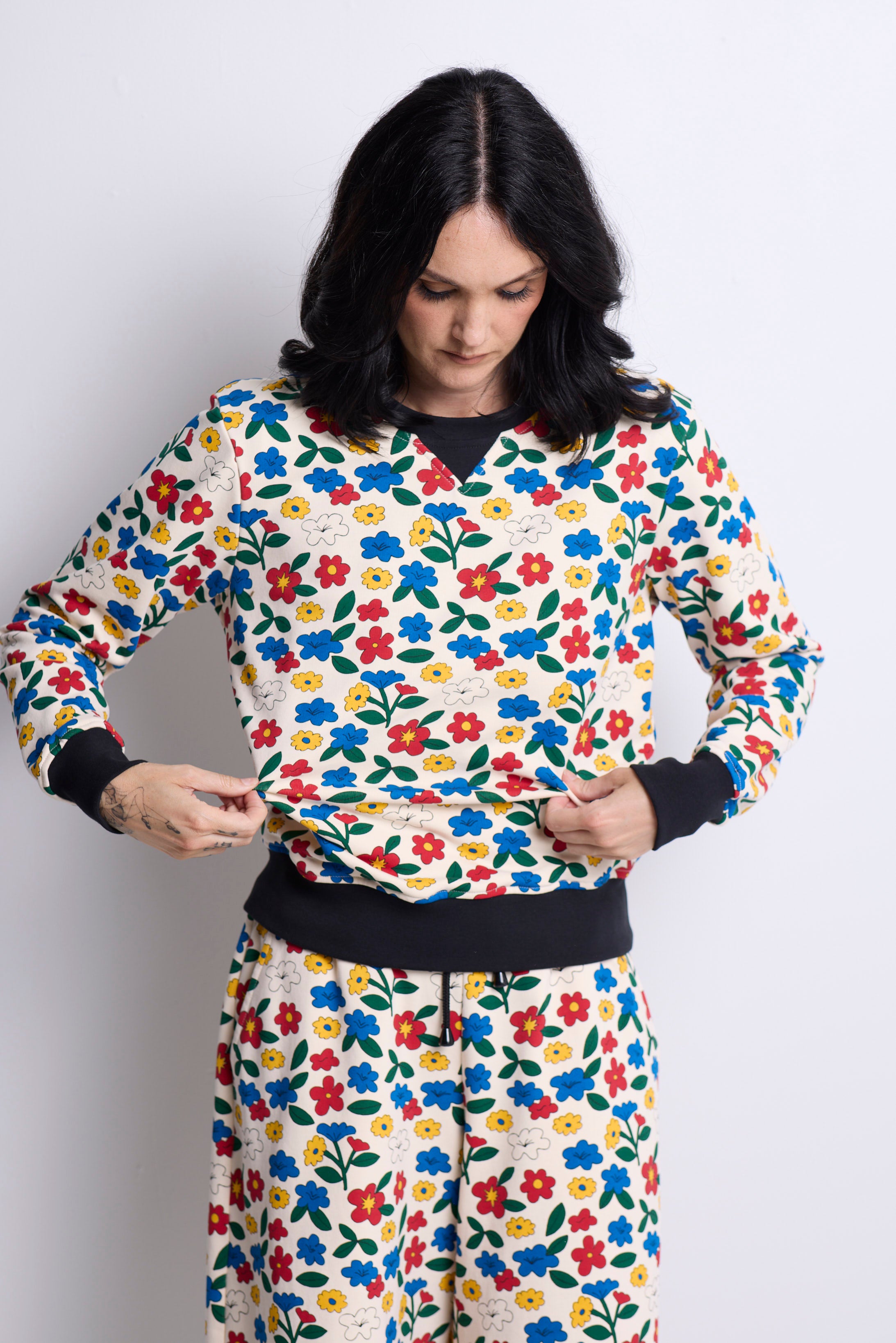 WORLD 5023B Folklore Jumper Floral (UNISEX)