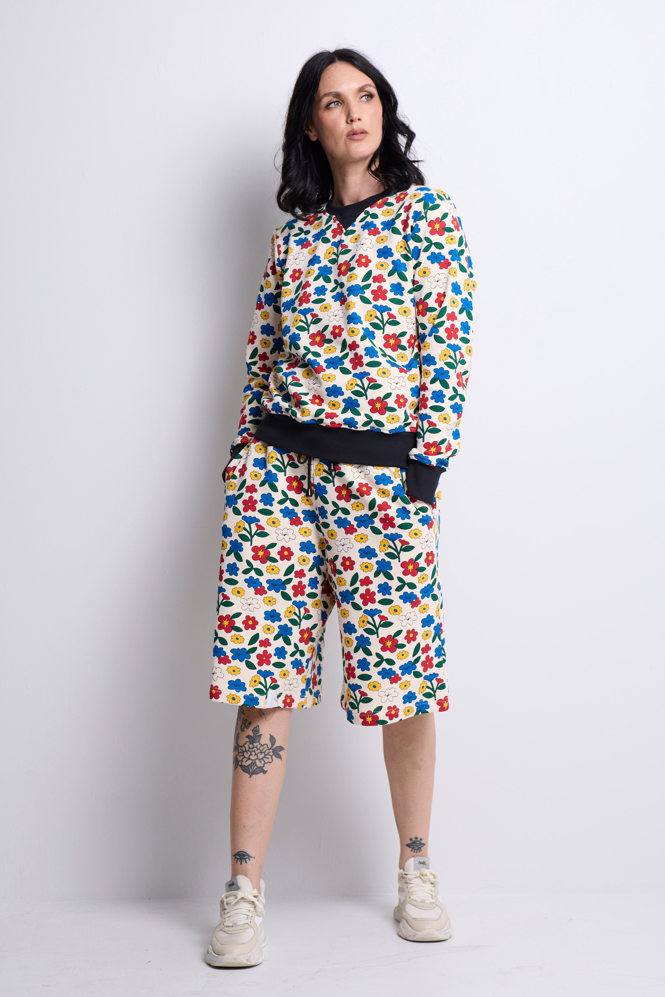 WORLD 5620 Folklore Sweat Shorts (UNISEX)