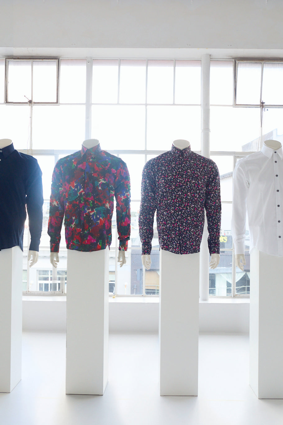 WORLDman 5153 Fragrance Shirt Black Ditsy Floral