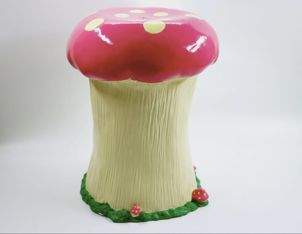 Giant Mushroom Stool